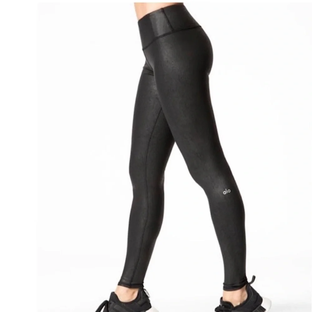 Alo Yoga High Waist Airbrush Legging Crackled Performance Leather Black